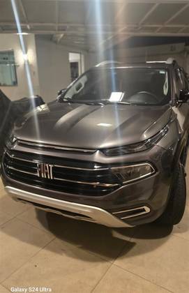 FIAT TORO 2.0 16V TURBO DIESEL VOLCANO 4WD AT9 FIAT TORO 2.0 16V TURBO DIESEL VOLCANO 4WD AT9